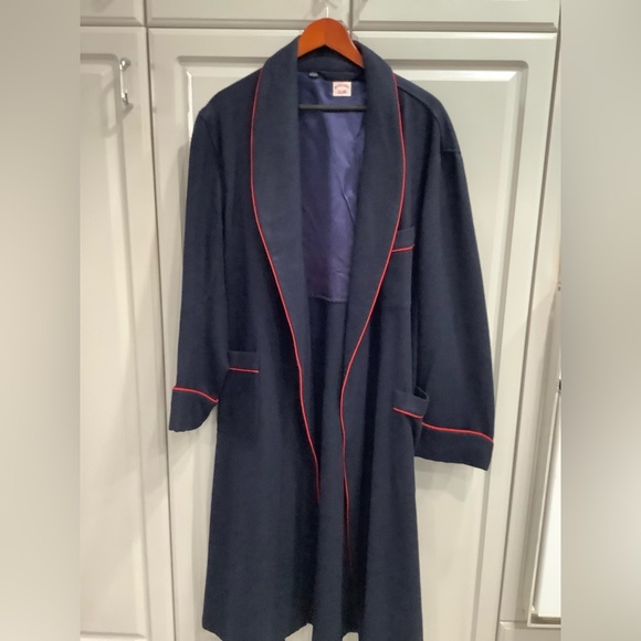 Brooks Brothers Other - Men’s Vtg Brooks Brothers Robe House Coat, Wool, Hugh Hefner Style Cigar Robe L